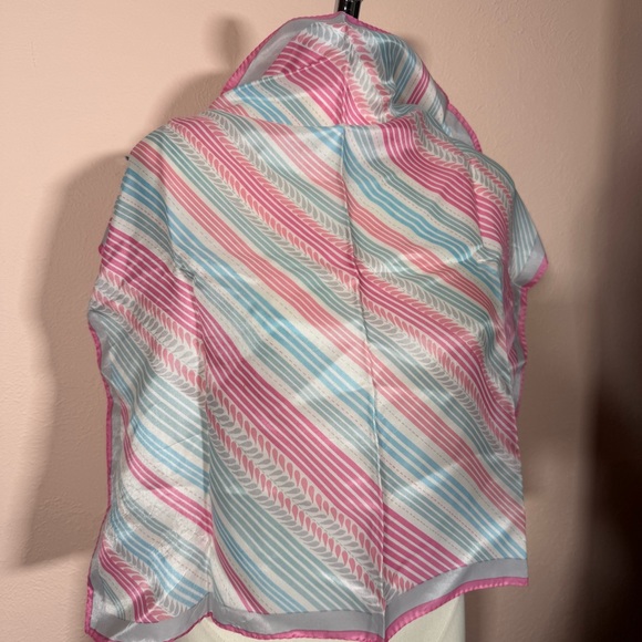 Vintage 1950 1960’s Cotton Candy Pastel Retro Stripe Hand rolled edges Scarf - Picture 11 of 16
